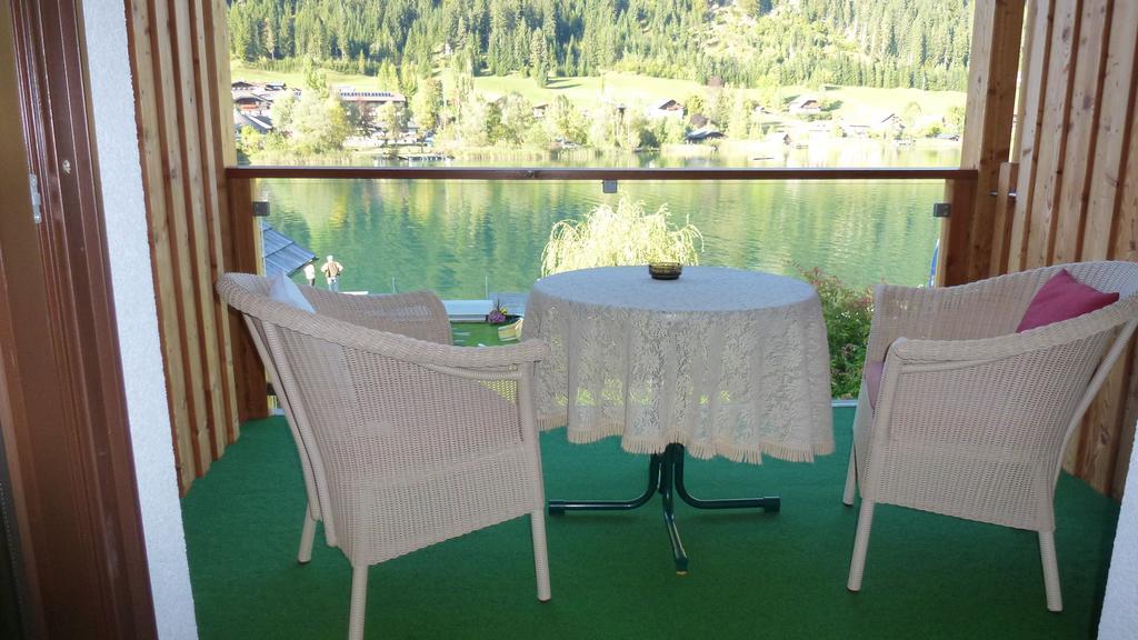 Hotel Carinthia Weissensee Zimmer foto